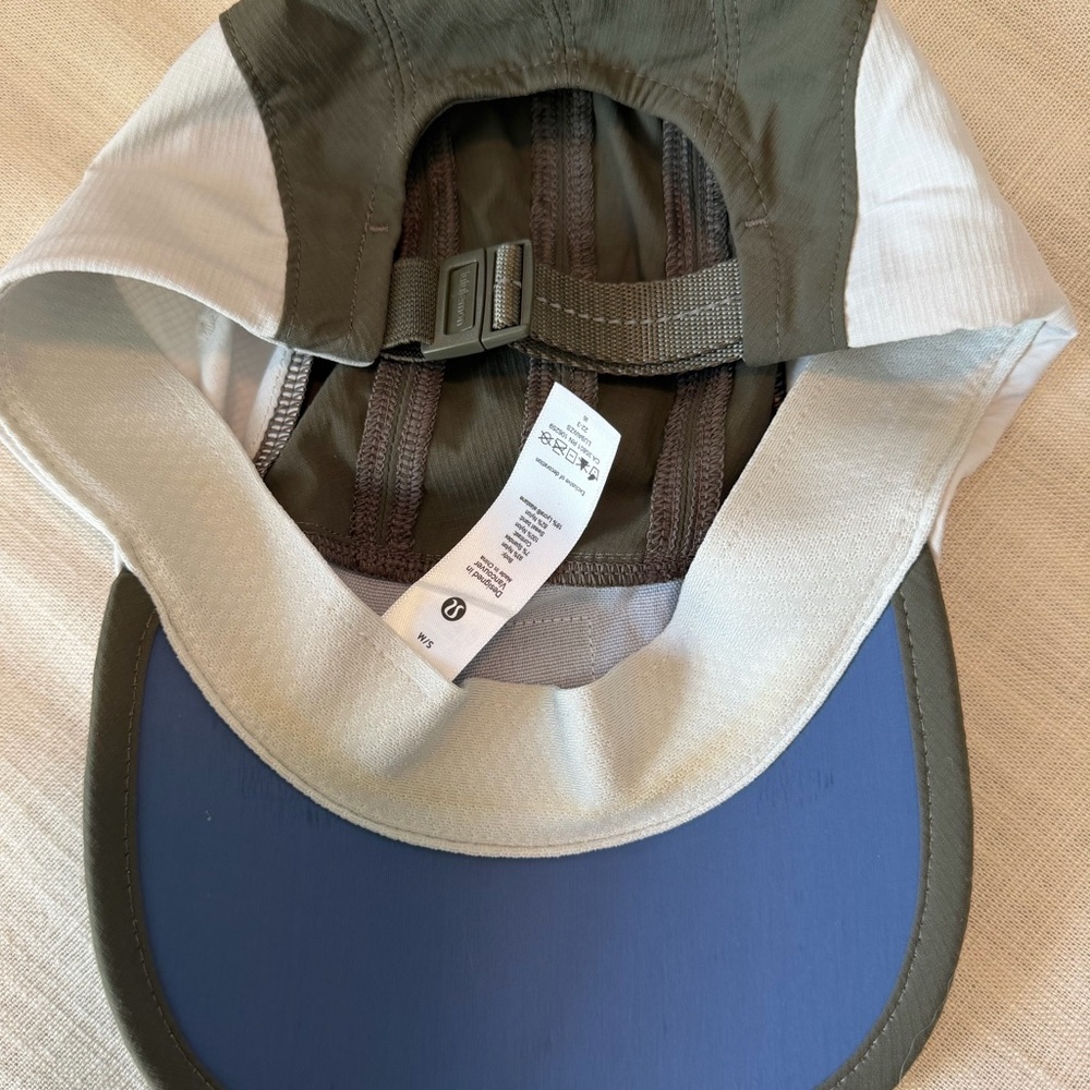 Lululemon Ripstop Multi-Panel Hat Small/Medium - Picture 3 of 4